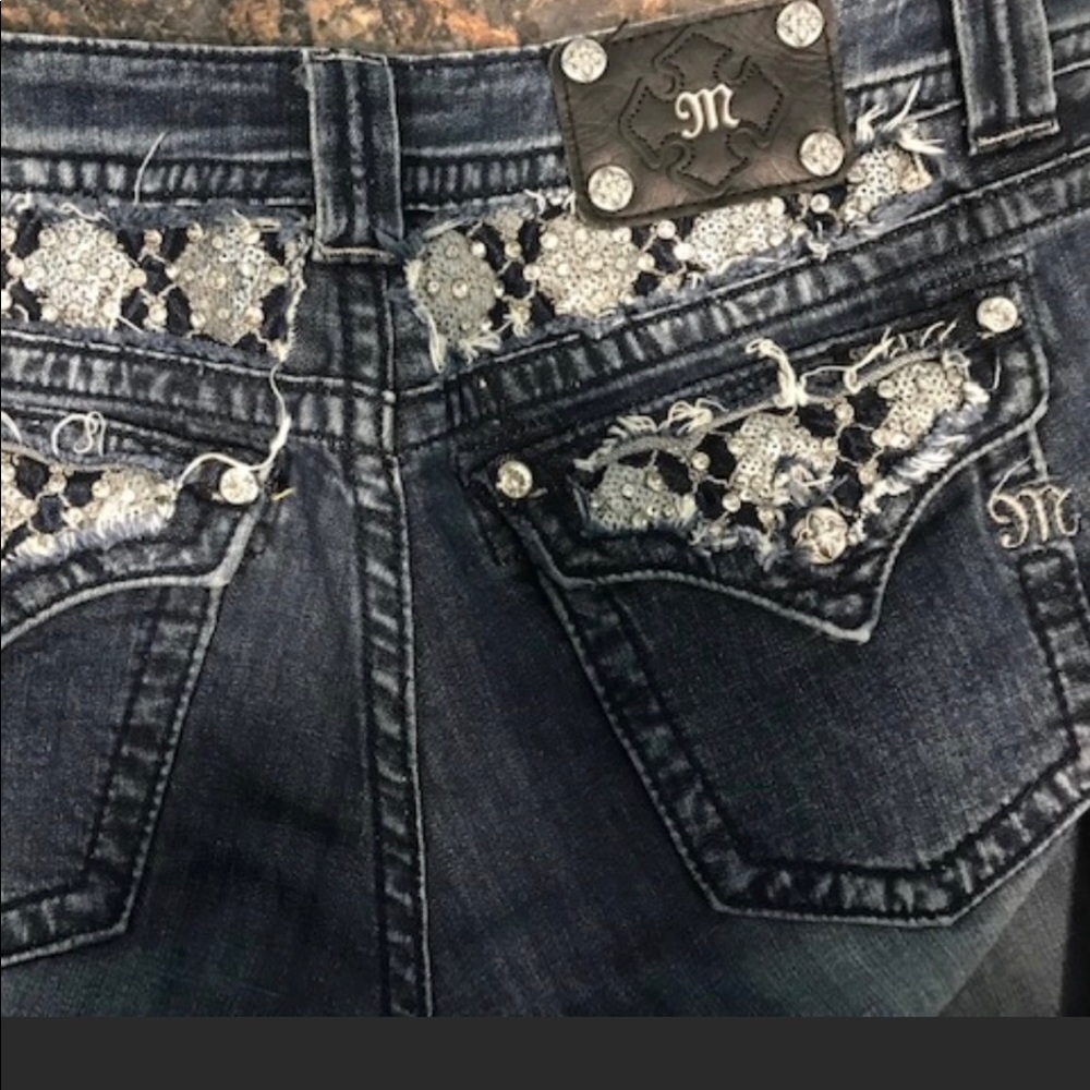 Miss Me Capri Jeans